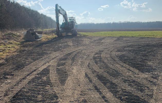 Turbine blade decommissioning site clear-up