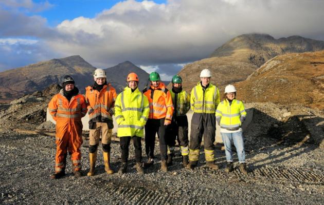 Reblade on-site wind farm decommissioning team 